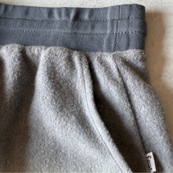 Feat X Helen Owen Blanket Blend Ombré Shorts Blue Cream Size Medium - Picture 11 of 14